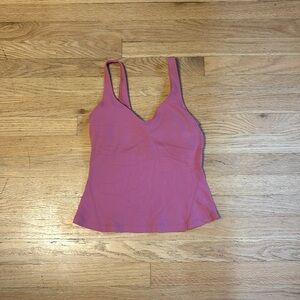align tank top